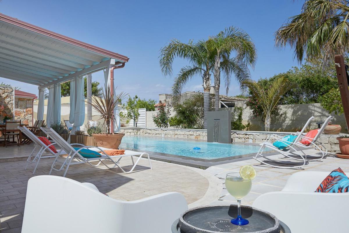 Villa Zamia Con Piscina Санта Мария дел Фокало Екстериор снимка